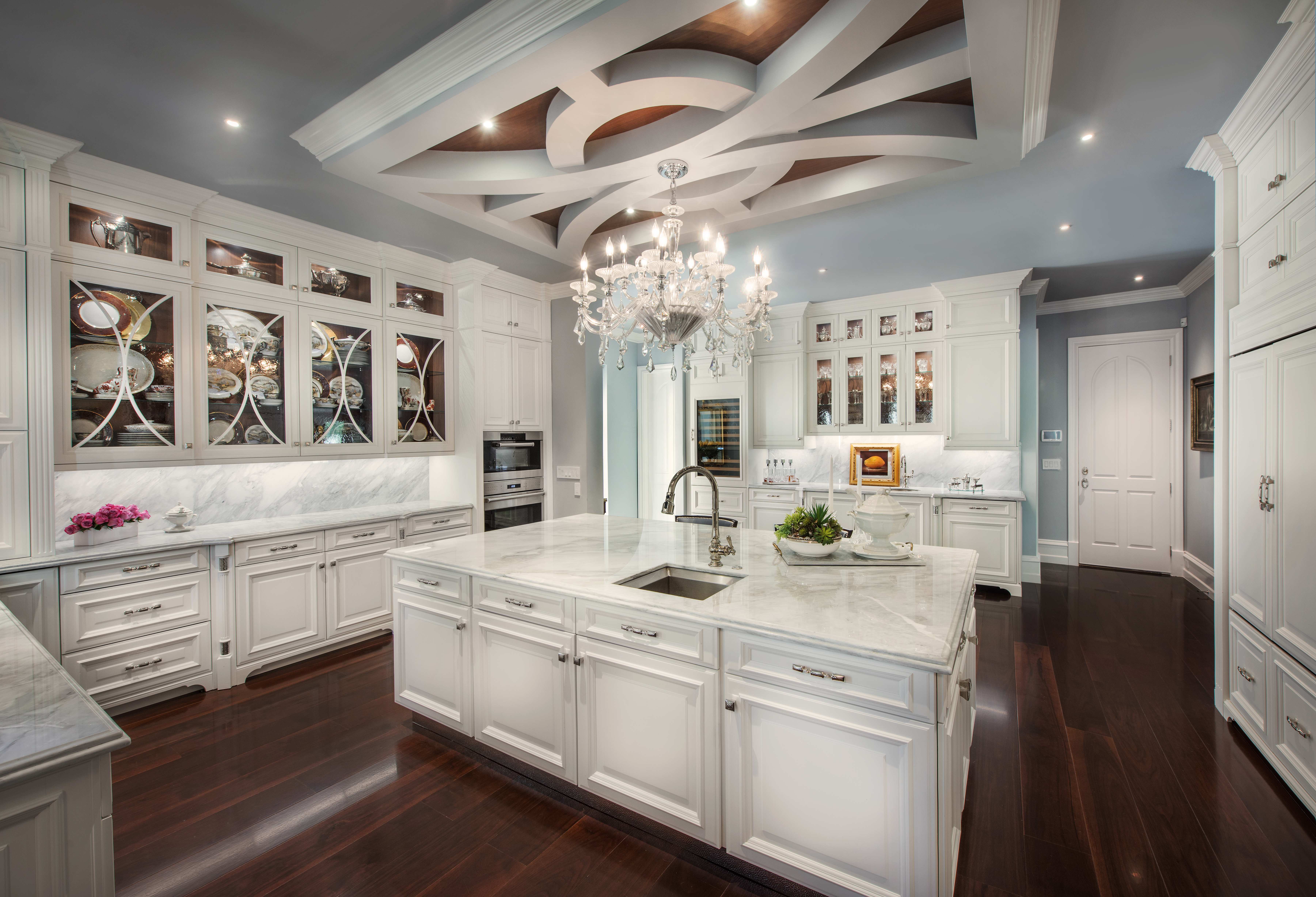 Stunning Transitional Kitchen